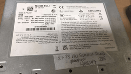 10A 035 842 J VW Rabbit 2021-2023 Radio receiver control module computer