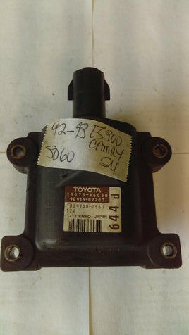 1992-1993 Lexus ES300 Camry ignition control module 19070-46050.