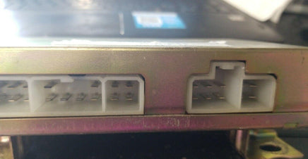 1992 Nissan Sentra seat belt control module computer 28570 65V00.