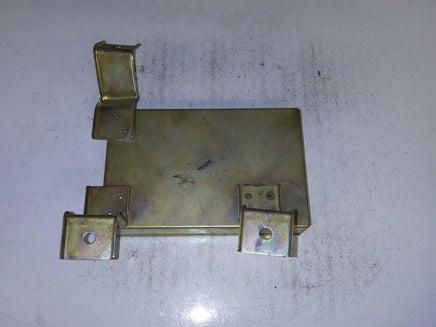 1993 Nissan Altima seat belt module computer 28570 1E400.