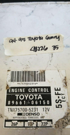 1994-1995 Toyota Camry ecu ecm computer 89661-06150.