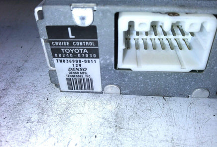 1998-1999 Toyota Avalon Cruise Control module 88240-07030 - Swan Auto