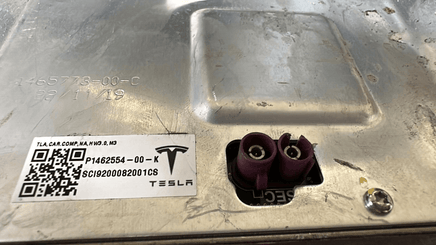 P1462554-00-K Tesla Model Self control Module 2017-2022 - Swan Auto